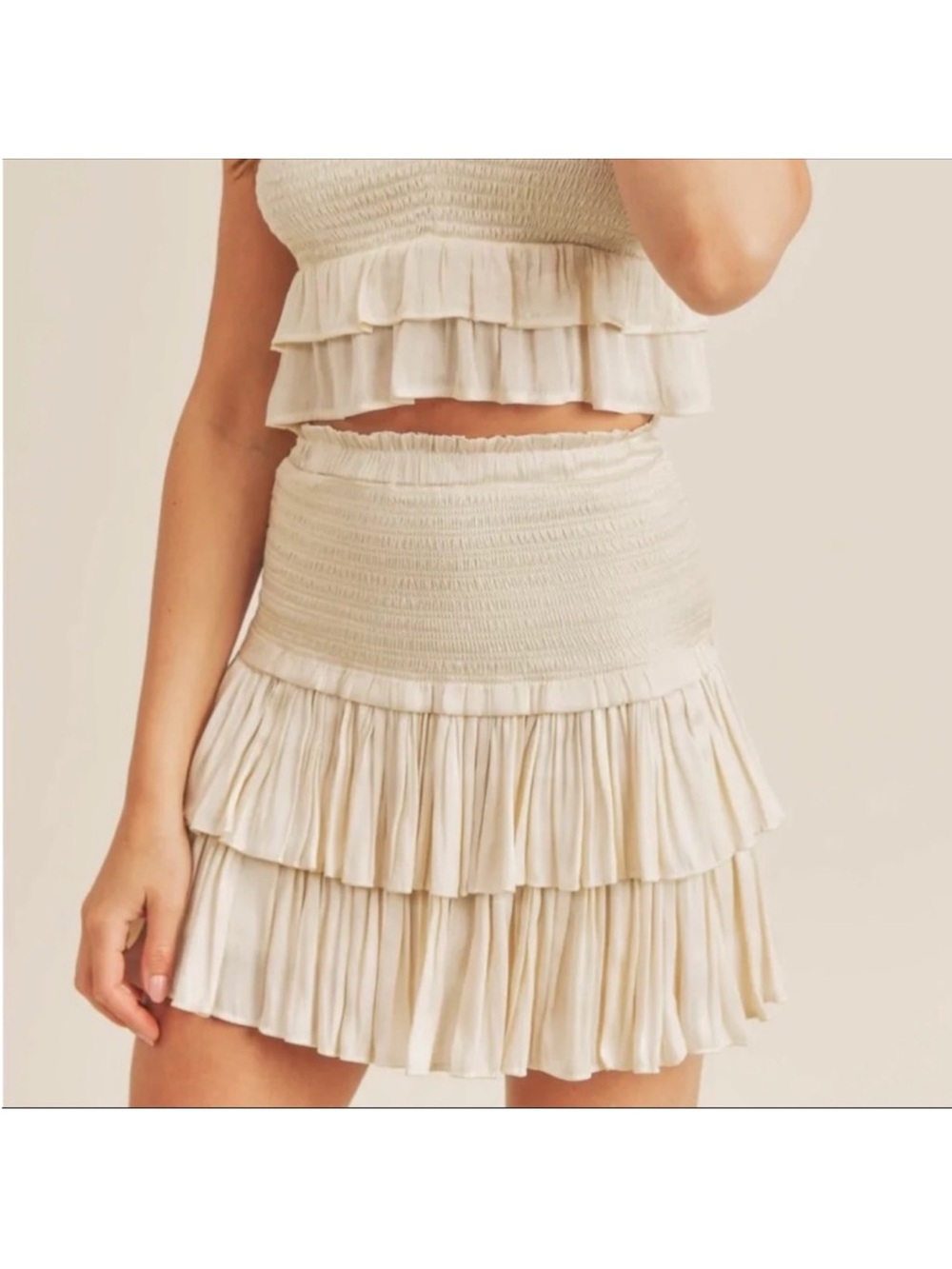Reset by Jane Silky Amore Satin Cream/Stone Tiered Mini Skirt Medium